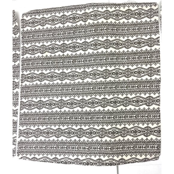 4 Elrene Home Fashions Cloth Napkins 100% Cotton Abstract Floral Gray Cream 16x1 - Picture 3 of 6